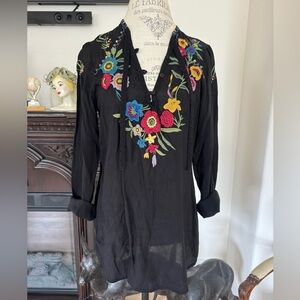 Johnny Was Black Tunic Top with Colorful Embroidery Size Small